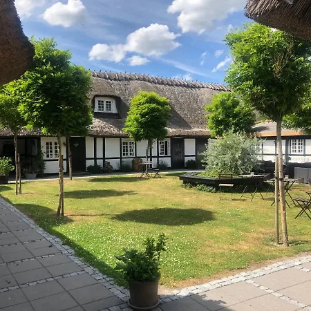 Bed & Breakfast Slangerupgaard Fakse Ladeplads