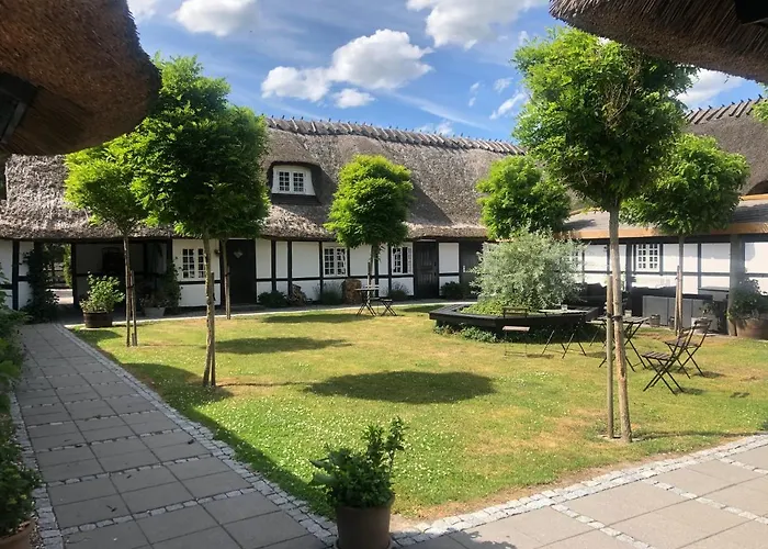 Bed & Breakfast Slangerupgaard Fakse Ladeplads